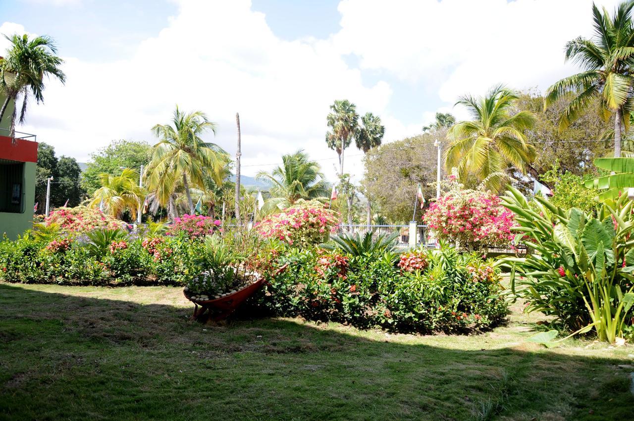 Hotel Guarocuya De Barahona Экстерьер фото